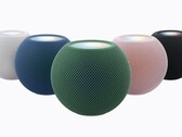 Fünf HomePod mini 2 in Weiß, Blau, Grün, Pink und Midnight nebeneinander