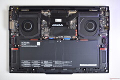 Ein Blick ins Innere des Lenovo ThinkPad X9-15p Gen 1 Aura Edition