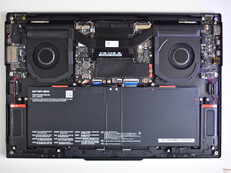 Ein Blick ins Innere des Lenovo ThinkPad X9-15p Gen 1 Aura Edition
