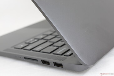 Dunkle, matte Oberflächen können Fingerabdrücke gut verbergen