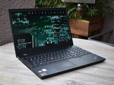 Test Lenovo ThinkPad P15v G3 AMD Laptop: ThinkPad-Workstation erstmals mit Ryzen 6000H