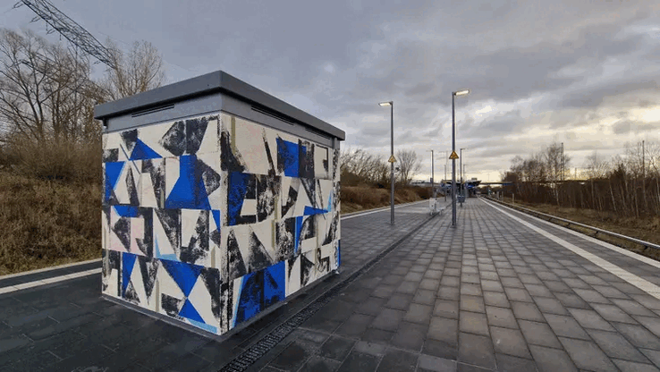 Ein Highlight des Zukunftsbahnhofs: Das Trafohaus am Ende des Bahnsteigs.