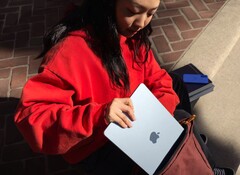 Apple soll dem abgebildeten MacBook Air bald ein kleineres, günstigeres MacBook zur Seite stellen.