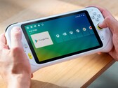 Der Logitech G Gaming-Handheld basiert ganz offensichtlich auf Android, der Fokus liegt auf Spiele-Streaming. (Bild: Evan Blass)