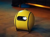 Samsung Ballie ist zugleich eine mobile Überwachungskamera und ein Projektor.
