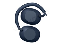 Durch ein faltbares Design werden die Sony WH-1000XM6 beim Transport wesentlich kompakter. (Bildquelle: The Walkman Blog)