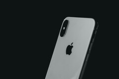 Auch der Absatz des iPhone leidet unter der aktuellen Krise. (Bild: MARK S., Unsplash)