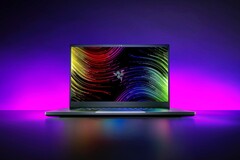 Das Razer Blade 17 betreibt seine GPU nach einem Update mit bis zu 175 Watt. (Bild: Razer)