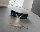 Zwei der IFA-Neuheiten von Ecovacs: Deebot X12S OmniCyclone und Pro Omni.