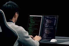 Das Notebook lässt sich quasi aufgeklappt nutzen (Bildquelle: Asus)