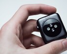 Die Apple Watch Series 8 soll nur wenige Neuerungen bieten, immerhin dürfen Nutzer einen neuen Sensor erwarten. (Bild: Fabian Albert)