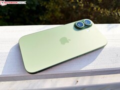 Der Nachfolger des abgebildeten iPhone 17 soll Downgrades erhalten.