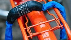 Fahrradschlösser im Warentest: Sicherheit fürs E-Bike mit Bügel-, Falt- und Kettenschlössern schon ab 58 Euro.