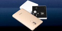 Honor 6X: Pro Kit mit Selfie-Stick, Kopfhörer + Adapter ab 10. März
