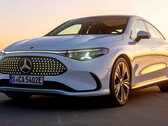 Mercedes-Benz verzeichnet den stärksten Aufstieg im Ranking und klettert mit starken Innovationen direkt in die Top 5 (Bild: Mercedes-Benz CLA 250+ mit EQ Technologie).