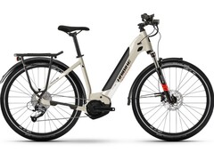 Haibike Trekking 4: Trekking-E-Bike mit ordentlicher Ausstattung