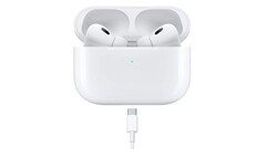Eine AirPods Pro 2 Version mit USB-C kommt offenbar gemeinsam mit dem iPhone 15 Lineup, doch nicht alle AirPods wechseln demnächst auf USB-C. (Bild: Apple, editiert)