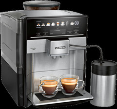 Der Siemens Kaffeevollautomat EQ.6 plus s700 ist aktuell mir viel Zubehör im Deal preiswert zu haben (Quelle: Siemens).