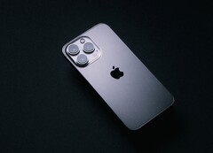 Das Apple iPhone 14 Pro soll endlich eine Hauptkamera mit höherer Auflösung erhalten. (Bild: Howard Bouchevereau)