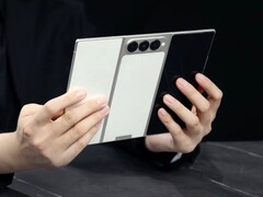 Ein neues Samsung-Trademark könnte die Bezeichnung für das gerne als Galaxy G Fold bezeichnete Galaxy Tri-Foldable verraten. (Bildquelle: Tecno)