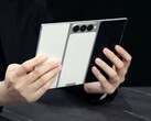 Ein neues Samsung-Trademark könnte die Bezeichnung für das gerne als Galaxy G Fold bezeichnete Galaxy Tri-Foldable verraten. (Bildquelle: Tecno)