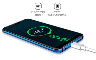 Ein schnellladefähiger 3.400 mAh Akku ist eingebaut