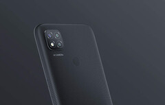 Bei Aldi Nord und Aldi Talk gibt es aktuell drei reduzierte Smartphones der Einstiegsklasse für unter 100 Euro. (Bild: Xiaomi)