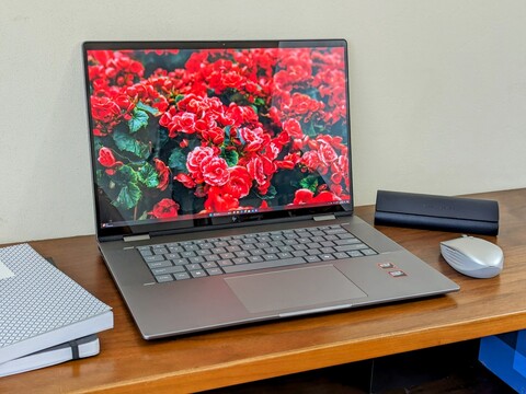 HP Envy x360 2-in-1 16 im Test: Ryzen 7 8840HS schlägt Core Ultra 7 155U