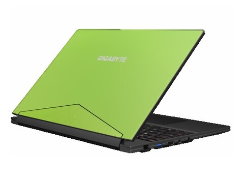 Test Gigabyte Aero 15 (7700HQ, GTX 1060, FHD) Laptop