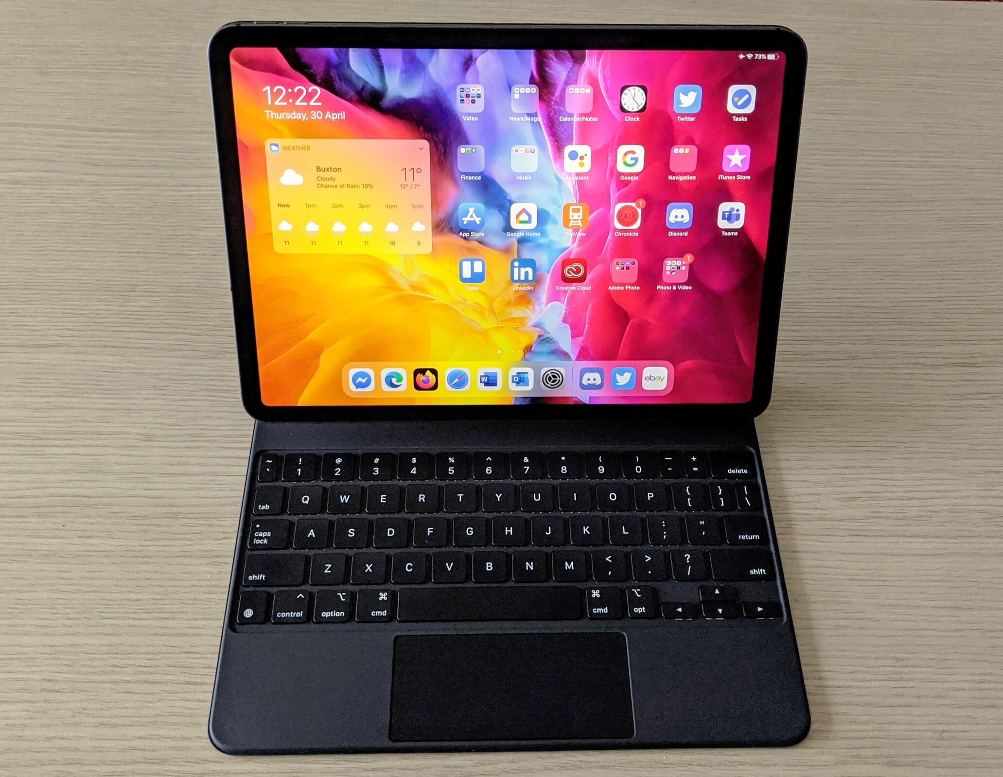 das Pro Gewicht mit - Ist Keyboard Trackpad Notebookcheck.com es iPad Tests wert? Hands-On: Magic -