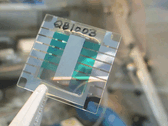 Prototyp einer Quantenbatterie, die sich mit zunehmender Größe immer schneller auflädt