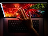 Das MacBook Pro erhält einen brandneuen OLED-Touchscreen mit Dynamic Island.