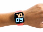 Die Apple Watch lässt sich mit AssistiveTouch bedienen, ohne dafür seine Finger nutzen zu müssen. (Bild: Apple)
