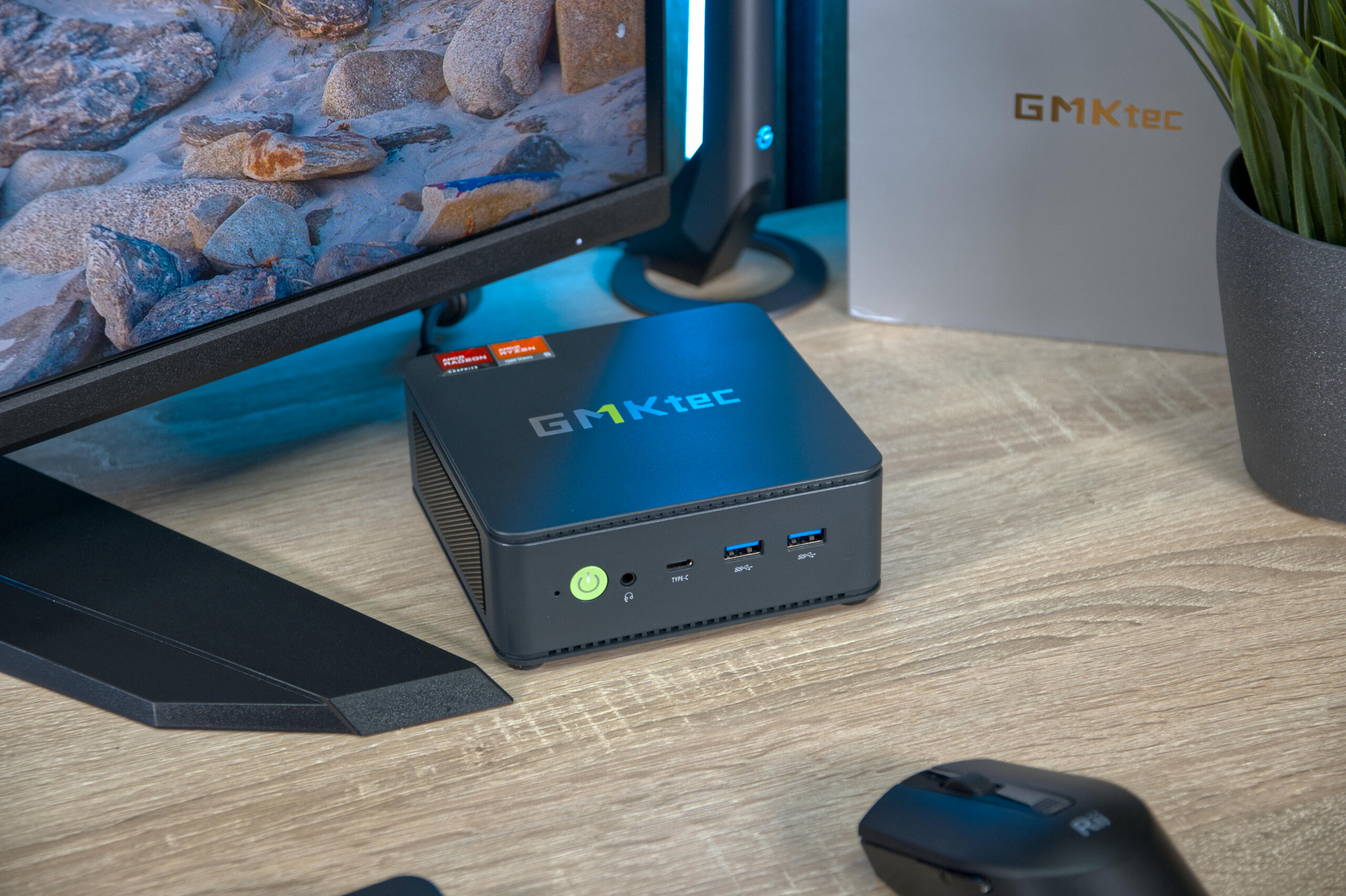 GMKtec NucBox M6 Ultra