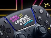 Die Sony PlayStation 5 setzt in der LeBron James Edition auf bunte Inspirations-Zitate. (Bild: Sony)