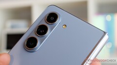 Ein früher Tester des Samsung Galaxy Z Fold5 berichtet von einer erfreulichen Neuerung bei den Kameras, den Shutter-Lag betreffend.