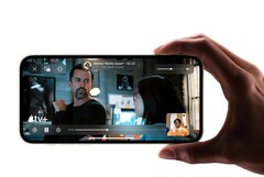 Mit iOS 15 führt Apple SharePlay ein, sodass Filme und TV-Sendunen online gemeinsam mit Freunden angesehen werden können. (Bild: Apple)