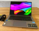 Core Ultra 5, RTX 4050, 32 GB RAM, 1-TB-SSD, 2.8k-OLED: Das Acer Swift X SFX14-72G ist äußerlich baugleich mit dem hier abgebildeten Vorgänger. (Bild: Andreas Osthoff)