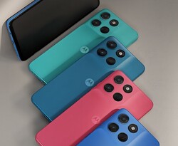 Die Farbauswahl des Moto G57 Power.