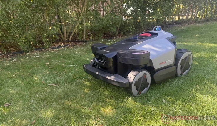 RockMow Z120 LiDAR bei der Arbeit