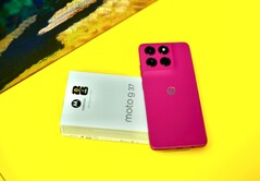 Das Motorola Moto G37 muss sparen und speckt bei vielen Features ordentlich ab.