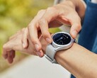 Die Samsung Galaxy Watch4 ist jetzt bereits mit satten Rabatten erhältlich. (Bild: Samsung)