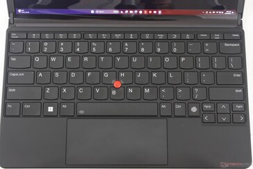 TrackPoint ist anders als beim alten ThinkPad X1 Fold 13 nun wieder dabei