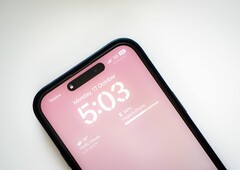 Die Dynamic Island soll künftig auch schon bei den günstigeren iPhone-Modellen angeboten werden. (Bild: Thujey Ngetup)