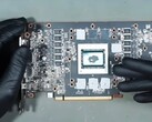 Diese AMD Radeon RX 6800 XT kann nicht mehr repariert werden, da die GPU selbst defekt ist. (Bild: KrisFix Germany)