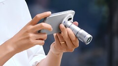 Das Vivo X Fold 6 wird das erste Foldable mit 200mm Telefoto dank Telekonverter. Offizielle Renderbilder, Kamera-Samples und Specs zum Zeiss-Falt-Handy.