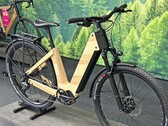 Das M-SUV Plus ist ein Fahrrad mit Mittelmotor und Holz-Rahmen (Bildquelle: My Esel)