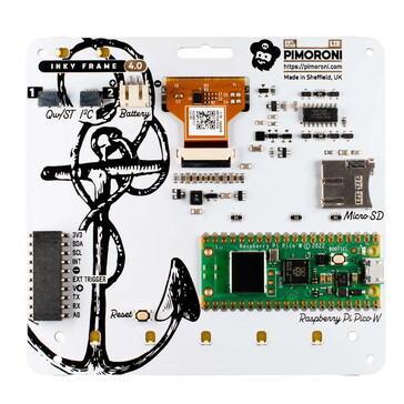 Auf der Rückseite ist der Raspberry Pi Pico W zu finden