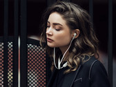 Urbanista Rome: Bluetooth-Halsband inklusive Earphones für 70 Euro