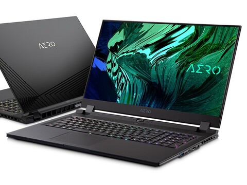 Test Gigabyte Aero 17 HDR YC Laptop: Debüt für Nvidia Ampere
